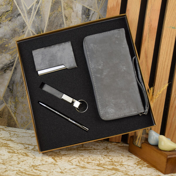 ست هدیه مدل کایرا 403