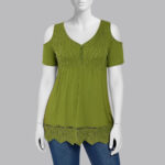 بلوز آستین کوتاه یقه هفت زنانه مدل نخی لبه گیپور رنگ سبز سدری